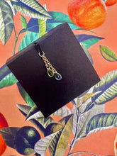 Load image into Gallery viewer, Junto