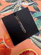 Load image into Gallery viewer, Tri-Rail Chain And Charm