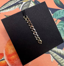 Load image into Gallery viewer, Tri-Rail Chain And Charm