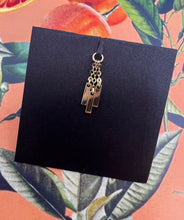 Load image into Gallery viewer, Tres
