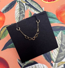 Load image into Gallery viewer, Barracuda Chain (Moving Hearts)
