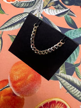 Load image into Gallery viewer, Tri-Rail Chain And Charm
