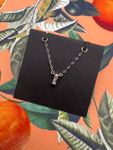 Load image into Gallery viewer, La Perla
